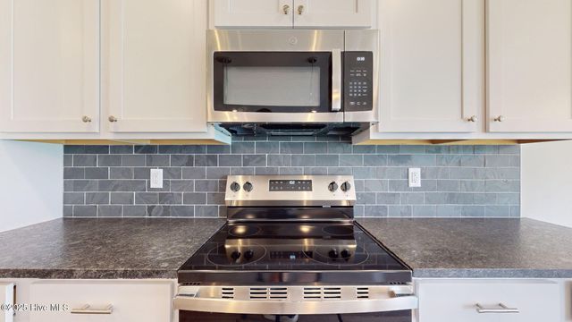 2017 Dartford Drive A, Greenville, NC 27834