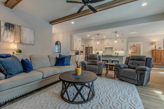 6043 Coral Ridge Drive, Alexander, AR 72002