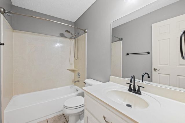 713 ELIZABETH DR, Atoka, TN 38004