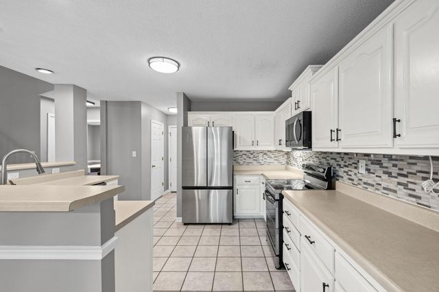 713 ELIZABETH DR, Atoka, TN 38004