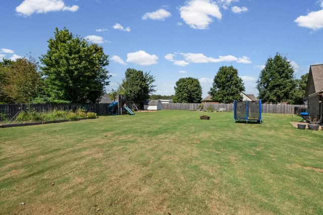 713 ELIZABETH DR, Atoka, TN 38004