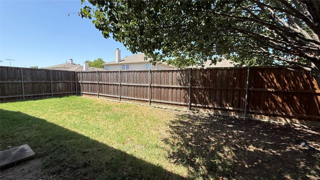 6804 Whitestone Drive, Mckinney, TX 75070