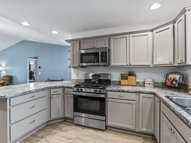 6128 SKINNER STREET, The Villages, FL 32163