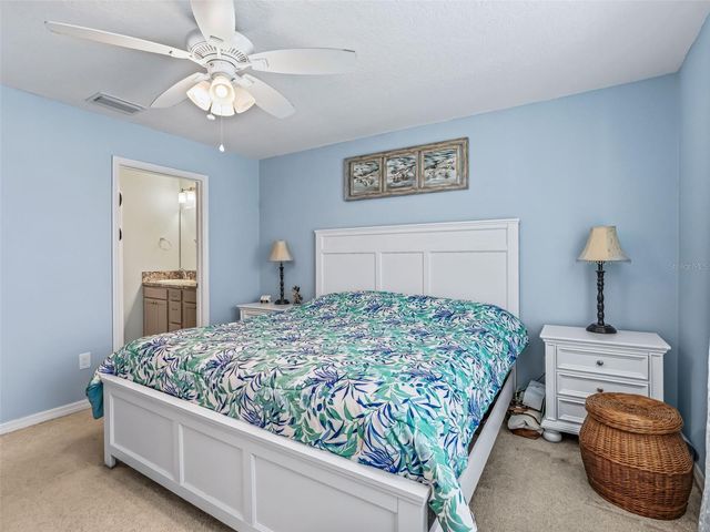 6128 SKINNER STREET, The Villages, FL 32163