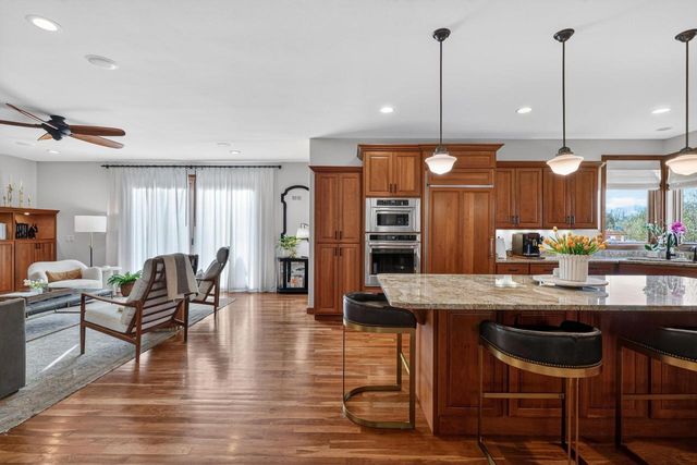4691 Sunset Ridge Drive, Middleton, WI 53562