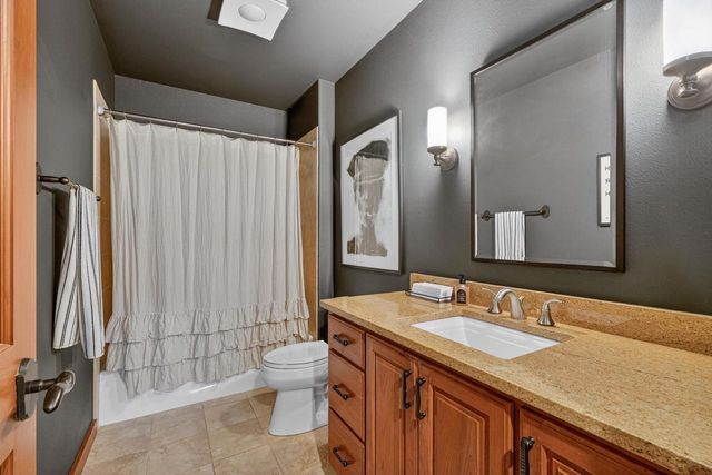 4691 Sunset Ridge Drive, Middleton, WI 53562
