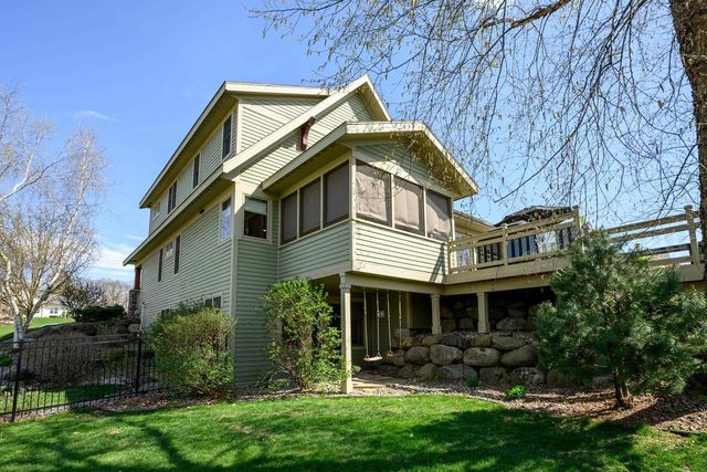 4691 Sunset Ridge Drive, Middleton, WI 53562