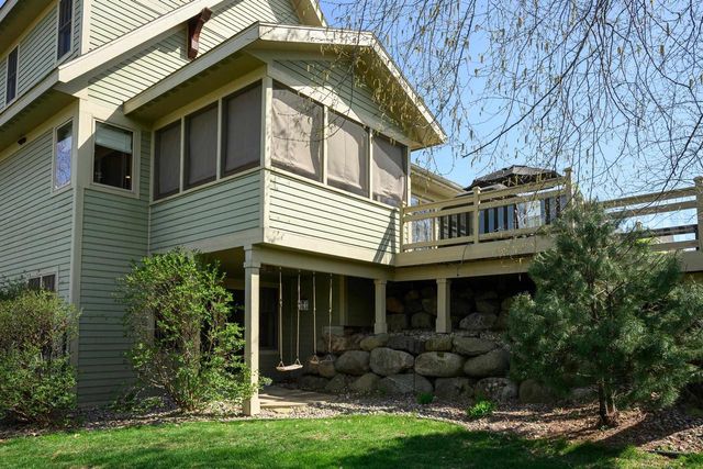 4691 Sunset Ridge Drive, Middleton, WI 53562