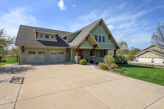4691 Sunset Ridge Drive, Middleton, WI 53562