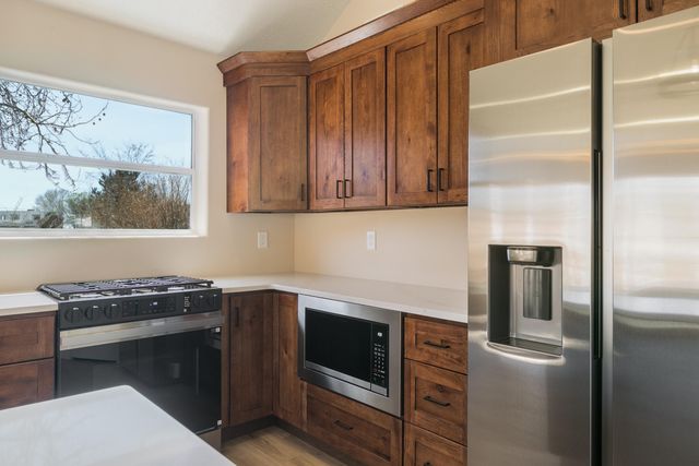 10550 SIGNAL Avenue NE, Albuquerque, NM 87122