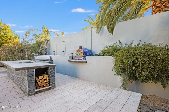 4825 E ONYX Avenue, Paradise Valley, AZ 85253