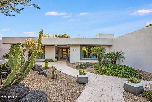 4825 E ONYX Avenue, Paradise Valley, AZ 85253