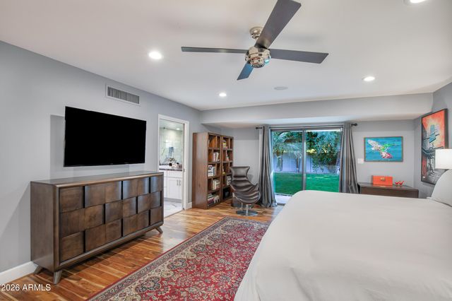 4825 E ONYX Avenue, Paradise Valley, AZ 85253