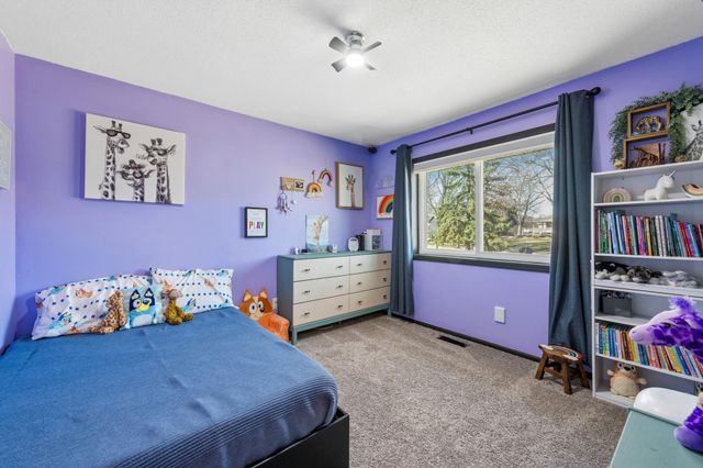 8247 Peony Lane N, Maple Grove, MN 55311