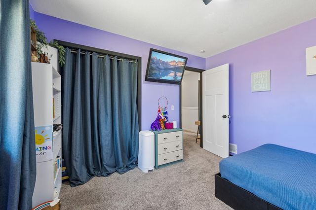 8247 Peony Lane N, Maple Grove, MN 55311