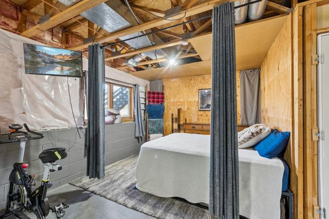 8247 Peony Lane N, Maple Grove, MN 55311