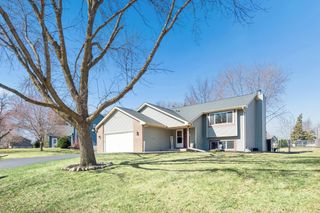 8247 Peony Lane N, Maple Grove, MN 55311