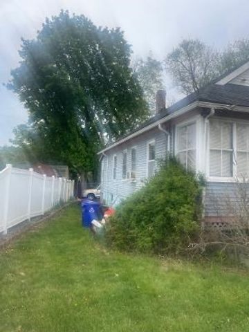 255 Neponset Valley Parkway, Boston, MA 02136