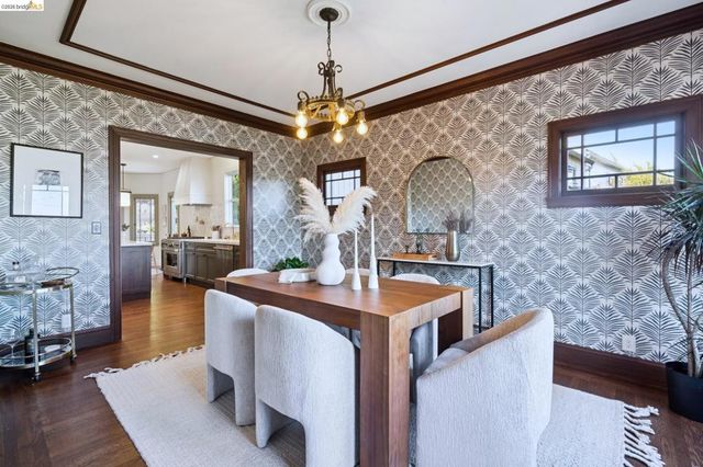 6019 CHABOLYN TER, Berkeley, CA 94618