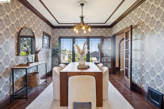 6019 CHABOLYN TER, Berkeley, CA 94618