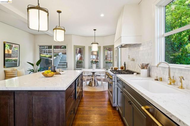 6019 CHABOLYN TER, Berkeley, CA 94618