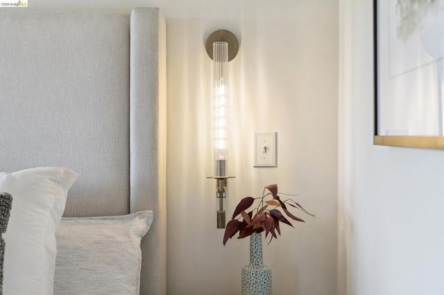6019 CHABOLYN TER, Berkeley, CA 94618