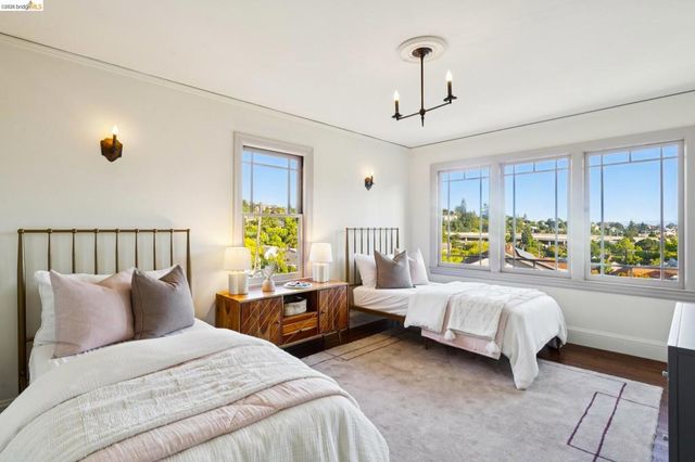 6019 CHABOLYN TER, Berkeley, CA 94618