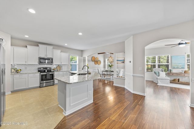 105 Pagoda Court, Hampstead, NC 28443