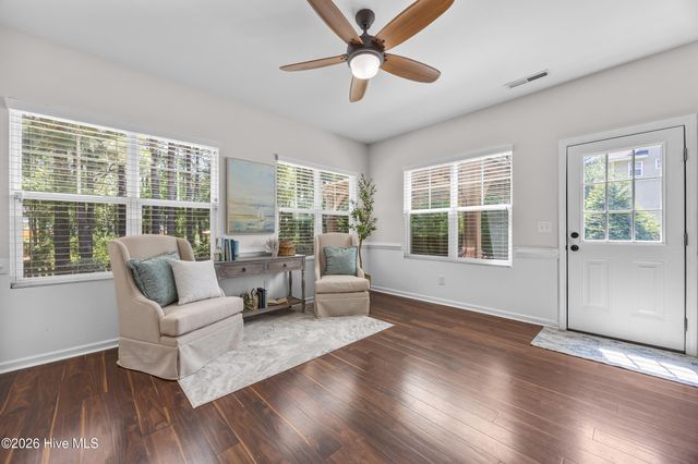 105 Pagoda Court, Hampstead, NC 28443