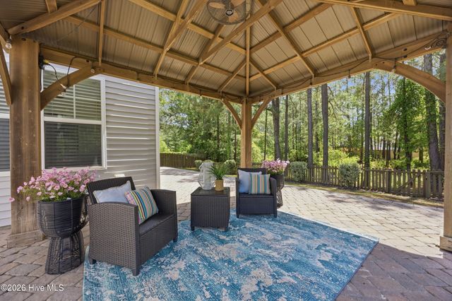 105 Pagoda Court, Hampstead, NC 28443
