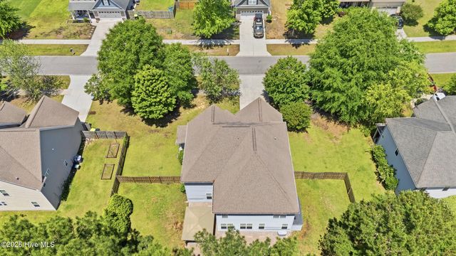 105 Pagoda Court, Hampstead, NC 28443