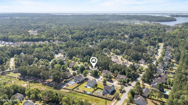 105 Pagoda Court, Hampstead, NC 28443