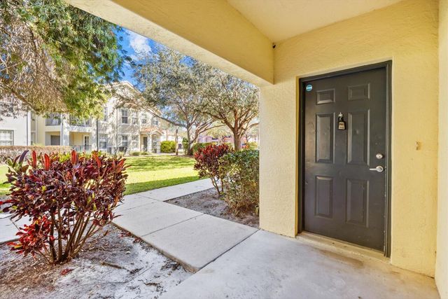 158 SW Peacock Blvd Apt 30-104 St, Port St Lucie, FL 34986