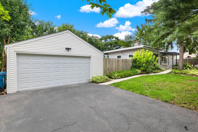 268 N Bonnie Brae Avenue, Elmhurst, IL 60126