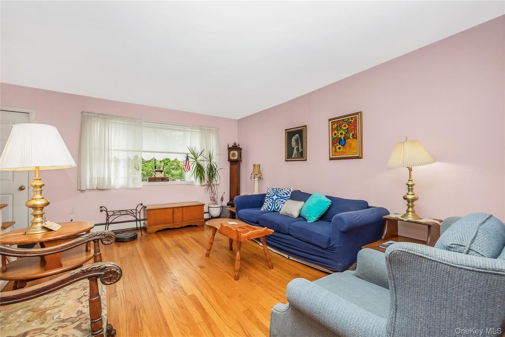 4 Barnstable Road, East Rockaway, NY 11518 — photo 4