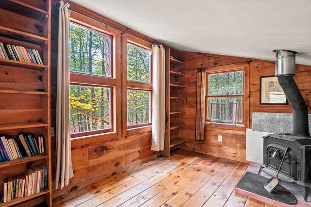 55 Putney Road, Leverett, MA 01054