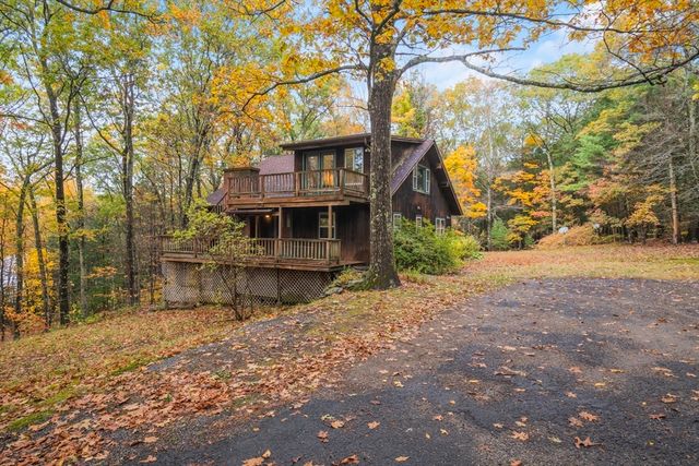 55 Putney Road, Leverett, MA 01054