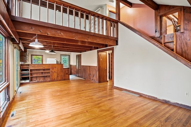 55 Putney Road, Leverett, MA 01054