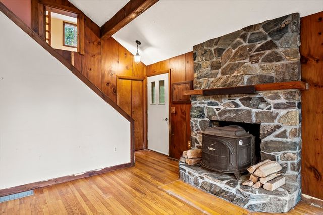 55 Putney Road, Leverett, MA 01054