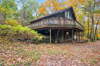 55 Putney Road, Leverett, MA 01054