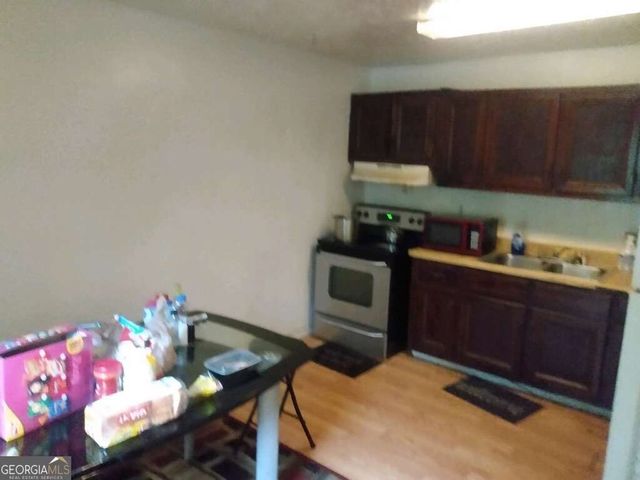51 Mullis Street, Fairburn, GA 30213