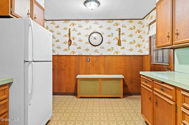 1021 Dunnsville Road, Rotterdam, NY 12306