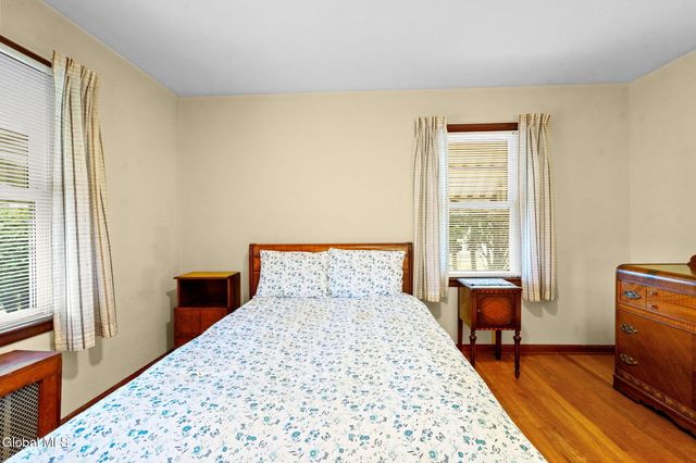 1021 Dunnsville Road, Rotterdam, NY 12306