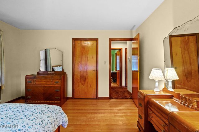 1021 Dunnsville Road, Rotterdam, NY 12306