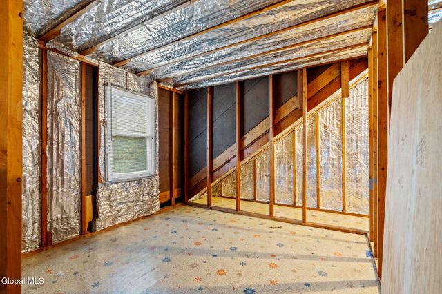 1021 Dunnsville Road, Rotterdam, NY 12306