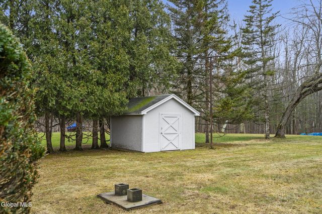 1021 Dunnsville Road, Rotterdam, NY 12306