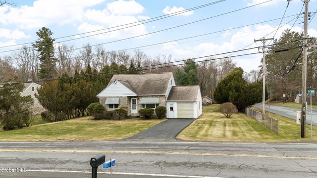 1021 Dunnsville Road, Rotterdam, NY 12306