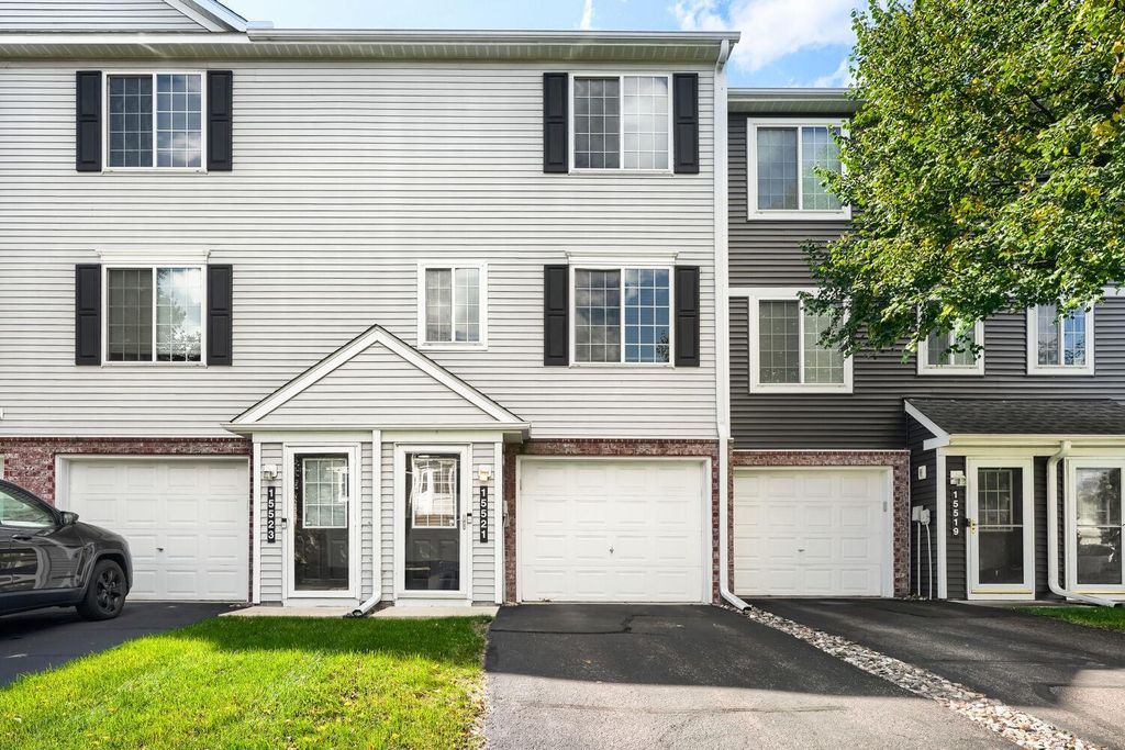 15521 Float Lane 150, Apple Valley, MN 55124 — exterior