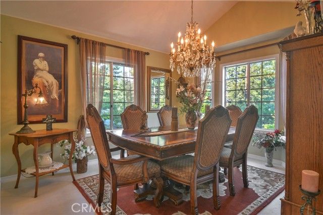 196 N Fairway Drive, Lake Arrowhead, CA 92352