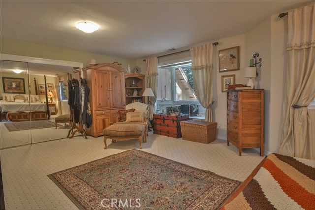 196 N Fairway Drive, Lake Arrowhead, CA 92352